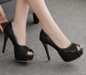 buty na koturnie AW3