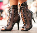 HIGH HEELS X