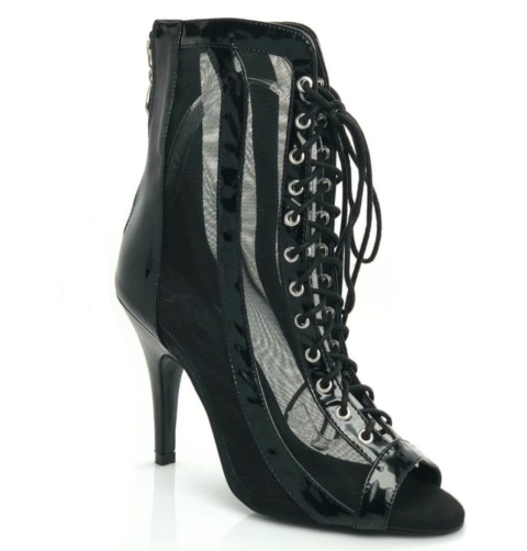 HIGH HEELS X HIGH HEELS X