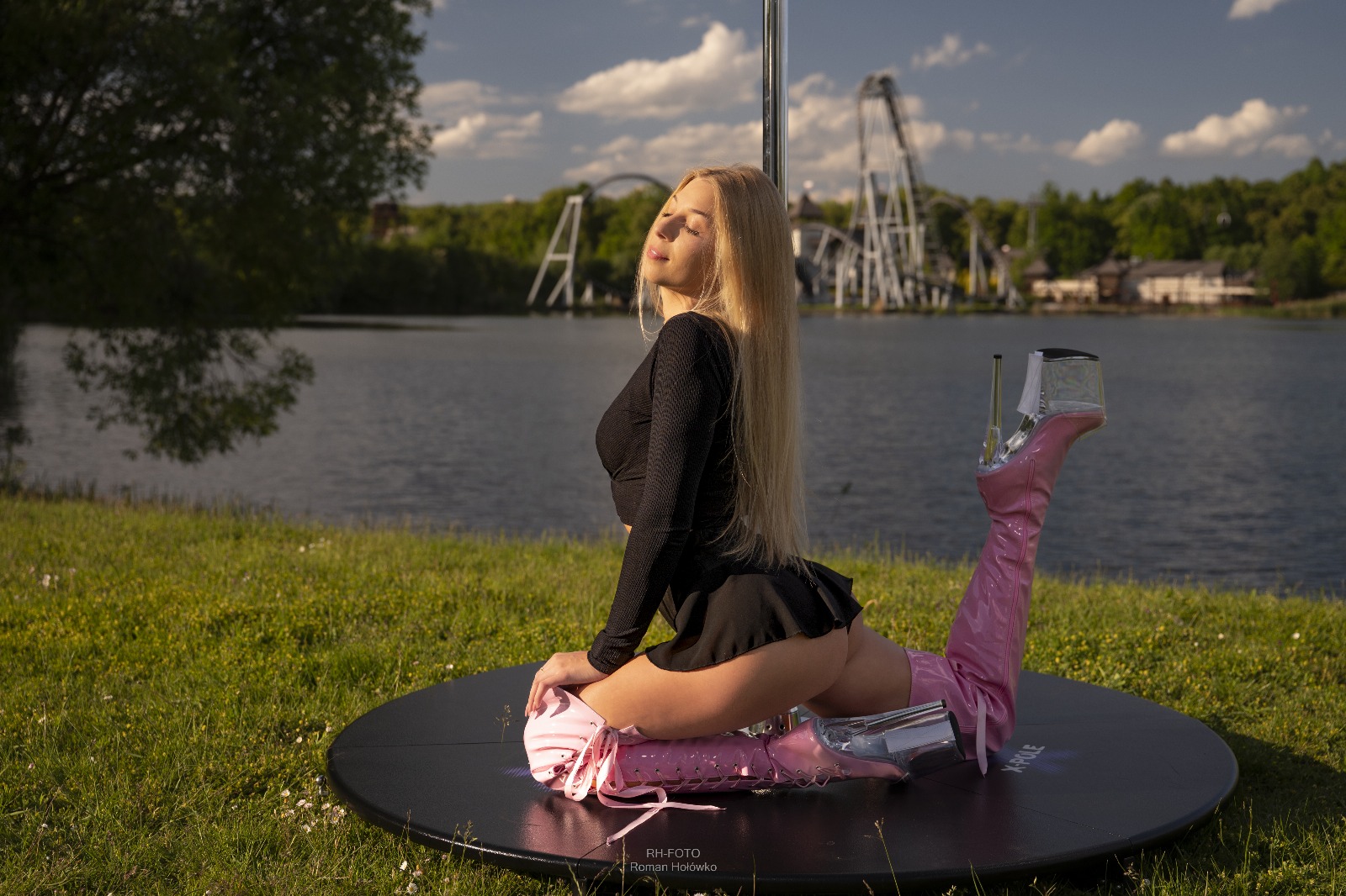 Zapobiegaj kontuzjom: Kluczowe akcesoria dla każdego entuzjasty pole dance